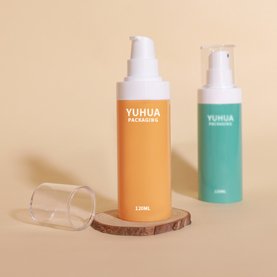 Bouteille de pompe à pulvérisation en plastique blanche et fine vide de 120 ml colorée pour l' eau tonifiante