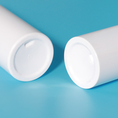 Logo personnalisé 120ml 150ml 180ml Bouteille de pompe à pulvérisation en plastique blanc avec pulvérisation de brouillard fin