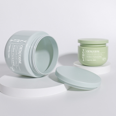 Bouteilles d'emballage en plastique rond mat 550 ml en PET à large bouche et à corps large Bouteille de crème au beurre