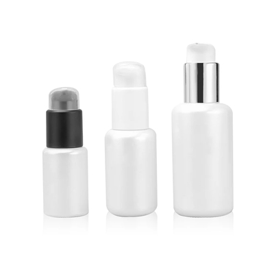 Bouteille de sérum d' huile d' emballage de soins de la peau personnalisée avec bouchon de goutte à goutte Bouteille de goutte à goutte claire