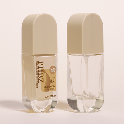 Bouteille à base de liquide en verre imprimée sur mesure de 30 ml avec pompe à lotion