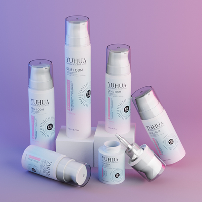 Bouteille ronde de lotion, shampoing, bouteille en plastique moussant pour le nettoyage du visage