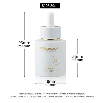 Le client ODM/OEM a besoin d'une bouteille de sérum d'huile essentielle pour un service personnalisé