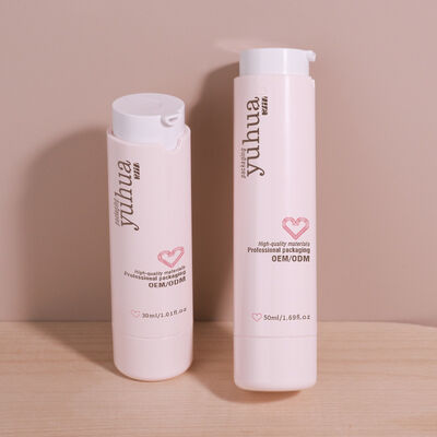 Bouteille de lotion en plastique durable avec pompe sans air et design personnalisé, idéale pour l'emballage cosmétique et le stockage de produits liquides