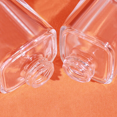 Fondation liquide Bouteilles d'emballage cosmétique en verre avec une capacité de 30 ml d'impression personnalisable et une conception étanche durable