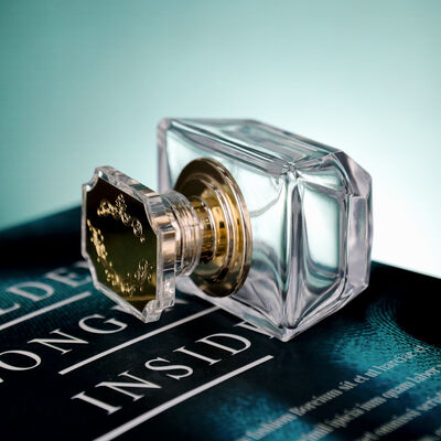 Flacon de sérum huile OEM accepté avec compte-gouttes en bambou, emballage personnalisable or et argent pour huile essentielle et soins cosmétiques