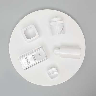 Bouteille ronde en plastique 15ml transparent 30ml 50ml de mur d'ANIMAL FAMILIER double avec la pompe