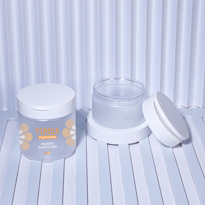Le conditionnement en plastique réutilisé d'ANIMAL FAMILIER cogne l'emballage cosmétique des soins de la peau 480g