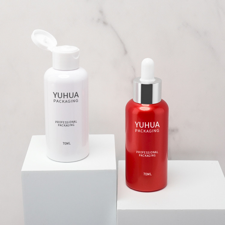 L'emballage en plastique recyclé par voyage de petite taille de 70 ml met en bouteille la bouteille de gel de lavage de main d'animal familier de chapeau de secousse