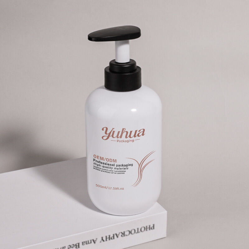 Bouteille cosmétique en PET ronde de 500 ml fabriquée à partir de matériaux recyclables pour soutenir les initiatives d'emballage durable dans le domaine des cosmétiques