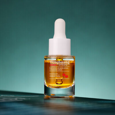 Flacons compte-gouttes étanches et hermétiques avec couleur personnalisée et impression de logo, parfaits pour les besoins d'emballage de cosmétiques de luxe