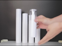 Bouteilles privées d'air de conditionnement en plastique de 30ml 200ml pour la lotion crème d'huile